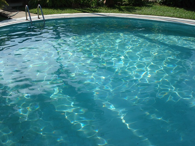 kulatý bazén